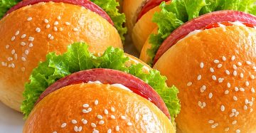 Burger Mini Rumahan lezat dengan roti lembut dan isian gurih